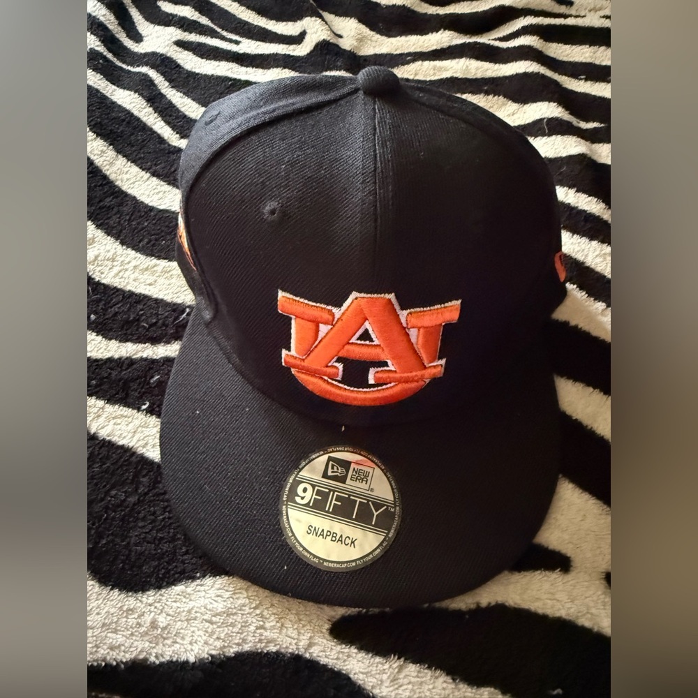 Auburn Tigers Black Snapback Hat - Picture 2 of 4
